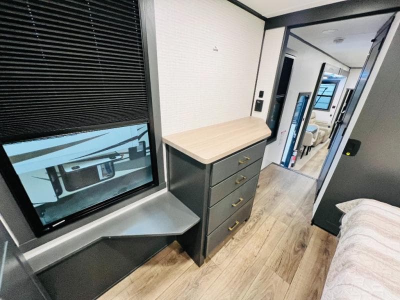 2026 Forest River 2026 Forest River Xlr Nitro Toy Hauler - thumbnail 53