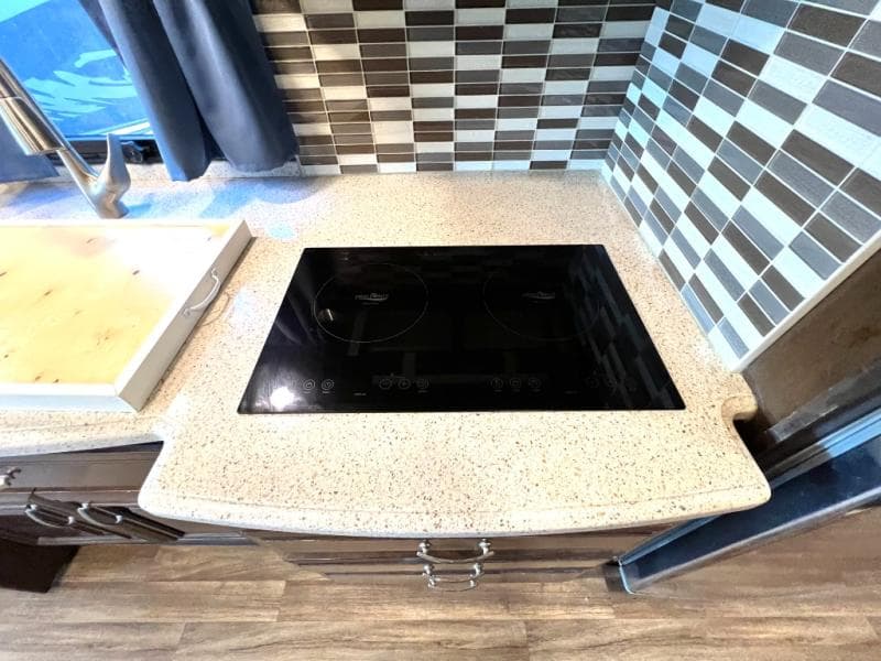 2019 Thor Motor Coach 2019 Thor Motor Coach Palazzo - thumbnail 41