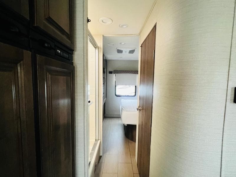 2019 Jayco 2019 Jayco Greyhawk - thumbnail 34