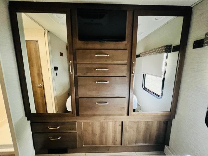 2019 Jayco 2019 Jayco Greyhawk - thumbnail 38