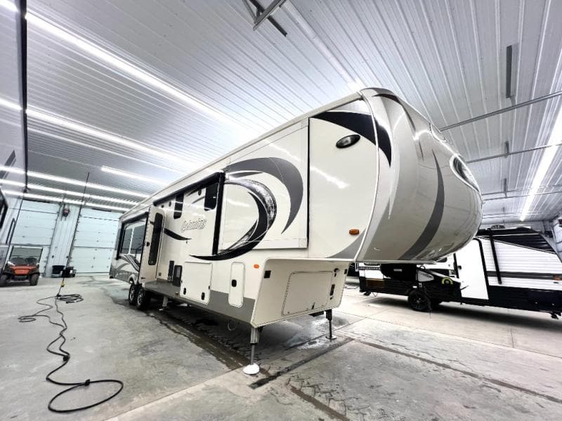 2017 Palomino 2017 Palomino Columbus - thumbnail 6