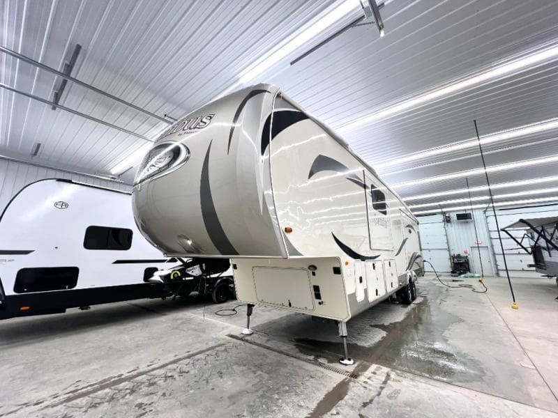 2017 Palomino 2017 Palomino Columbus - thumbnail 8