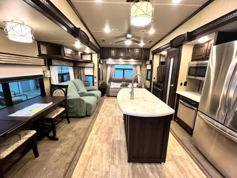 2017 Palomino 2017 Palomino Columbus - thumbnail 17