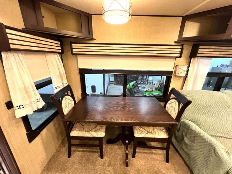 2017 Palomino 2017 Palomino Columbus - thumbnail 18