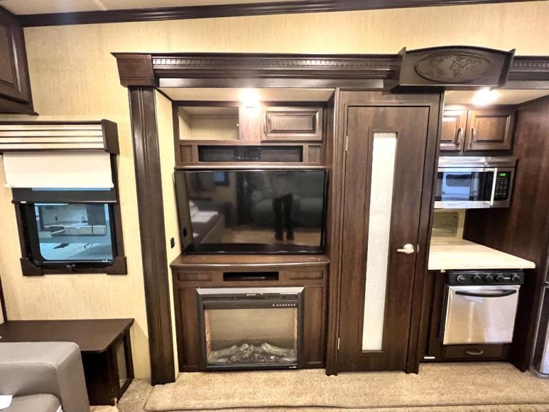 2017 Palomino 2017 Palomino Columbus - thumbnail 22