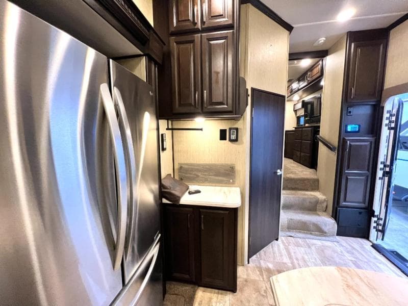 2017 Palomino 2017 Palomino Columbus - thumbnail 29