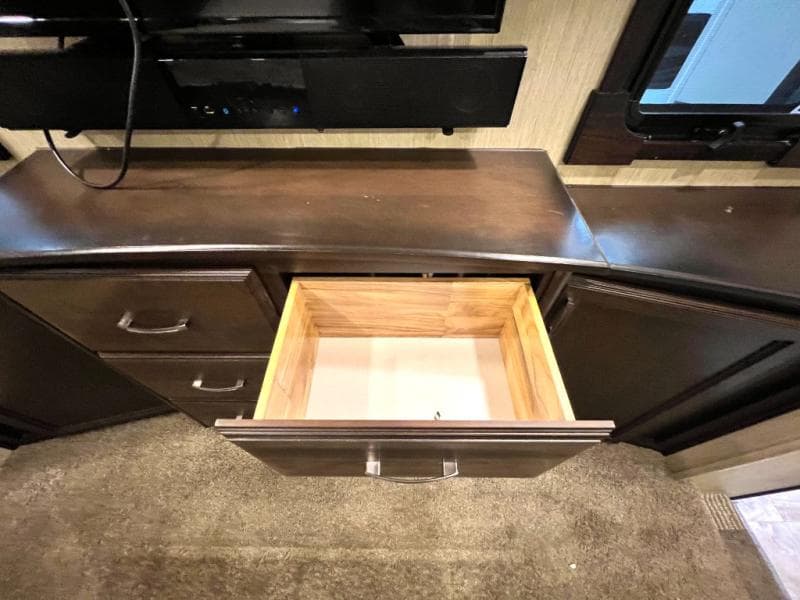 2017 Palomino 2017 Palomino Columbus - thumbnail 39