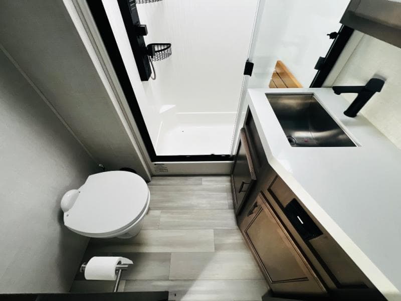 2023 Grand Design 2023 Grand Design Solitude - thumbnail 29