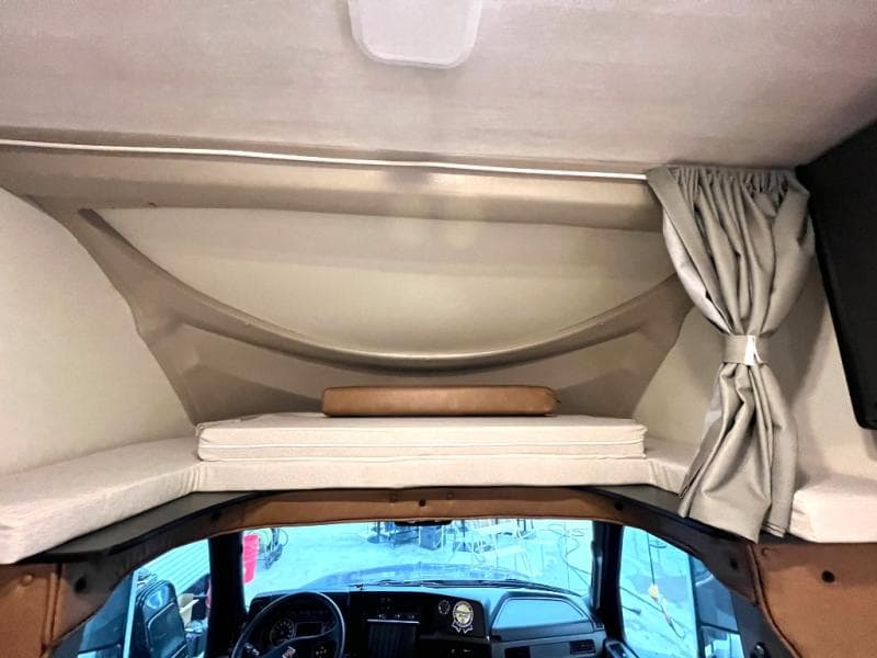 2026 NeXus RV 2026 NeXus RV Ghost - thumbnail 4