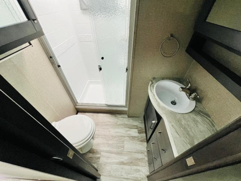 2022 Grand Design 2022 Grand Design Reflection - thumbnail 23