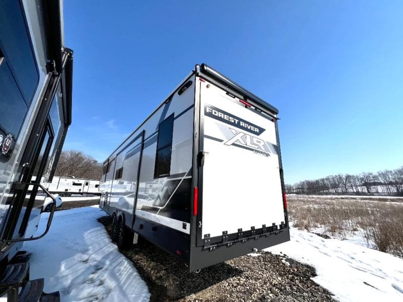 2026 Forest River 2026 Forest River Xlr Nitro Toy Hauler - thumbnail 8