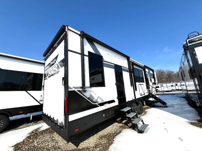 2026 Forest River 2026 Forest River Xlr Nitro Toy Hauler - thumbnail 10