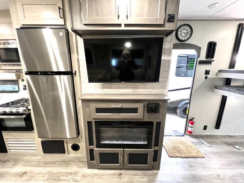 2025 Coachmen 2025 Coachmen Catalina Trail Blazer - thumbnail 19