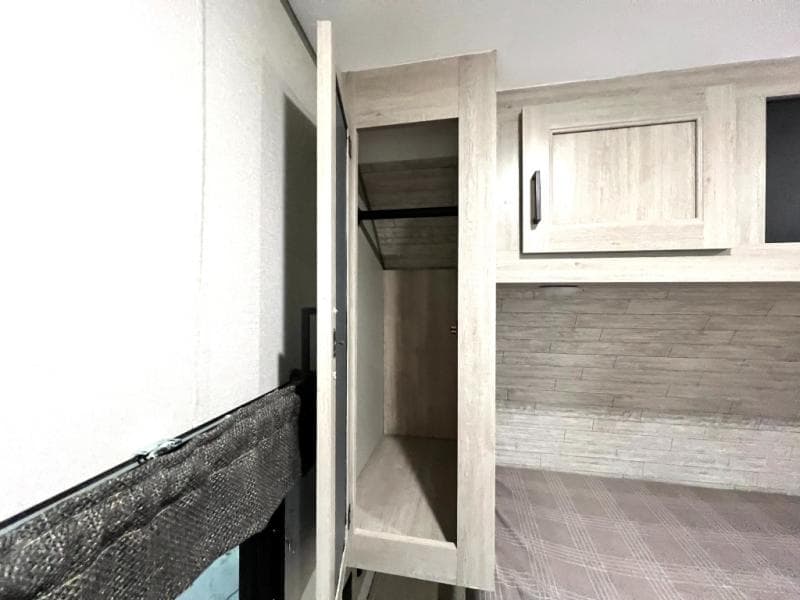 2025 Coachmen 2025 Coachmen Catalina Trail Blazer - thumbnail 35