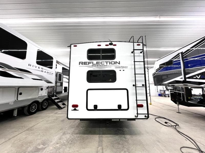 2022 Grand Design 2022 Grand Design Reflection 150 Series - thumbnail 5