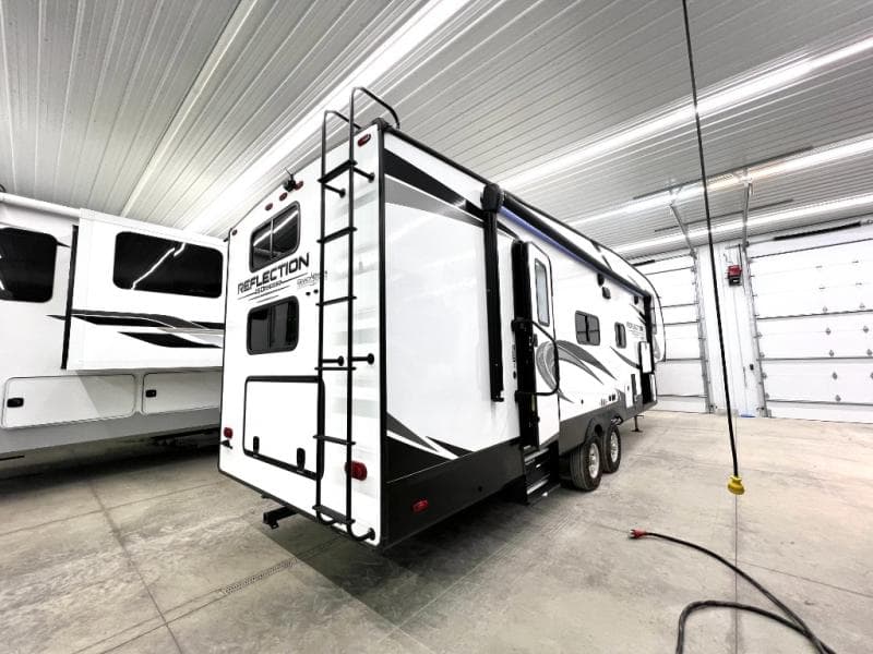 2022 Grand Design 2022 Grand Design Reflection 150 Series - thumbnail 6