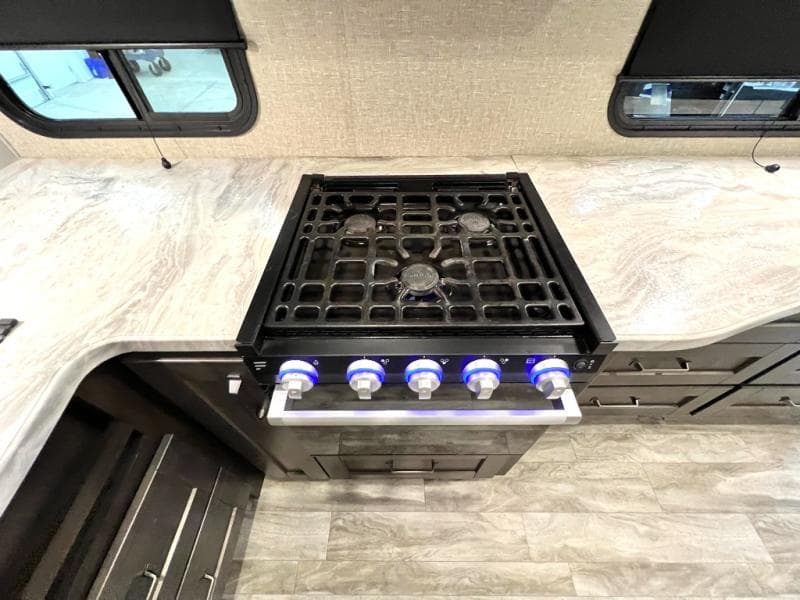 2022 Grand Design 2022 Grand Design Reflection 150 Series - thumbnail 16