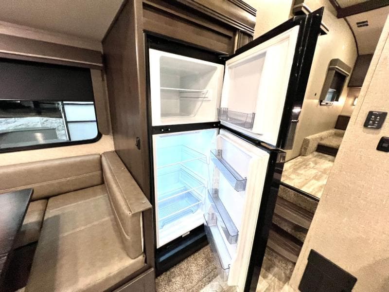 2022 Grand Design 2022 Grand Design Reflection 150 Series - thumbnail 22