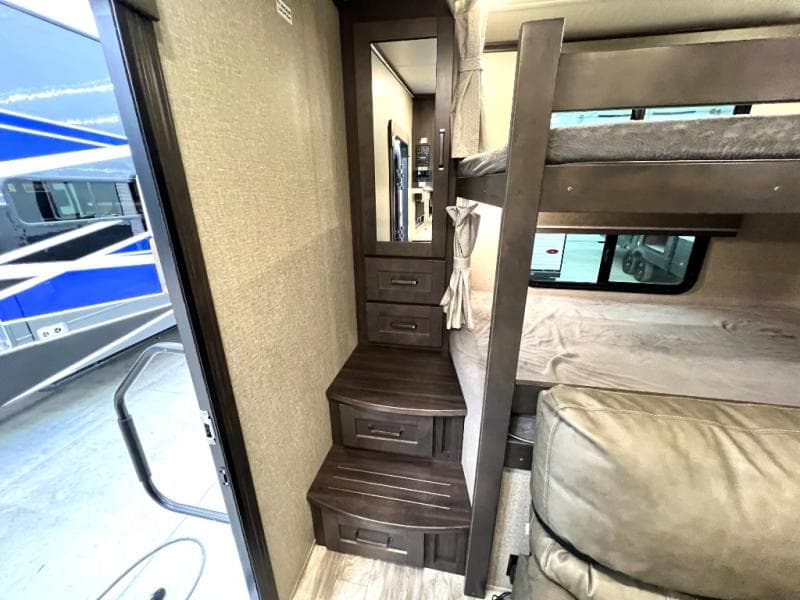 2022 Grand Design 2022 Grand Design Reflection 150 Series - thumbnail 25