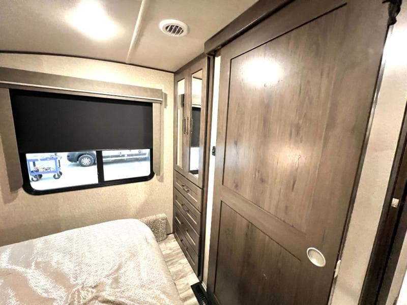 2022 Grand Design 2022 Grand Design Reflection 150 Series - thumbnail 39