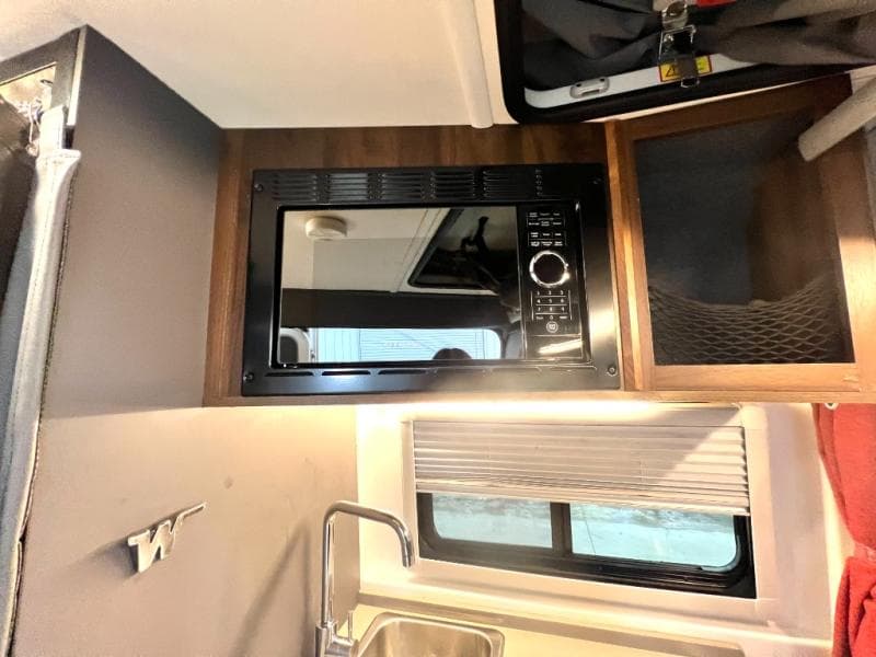 2023 Winnebago 2023 Winnebago Roamer - thumbnail 15