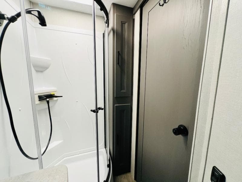 2024 Coachmen 2024 Coachmen Mirada - thumbnail 47