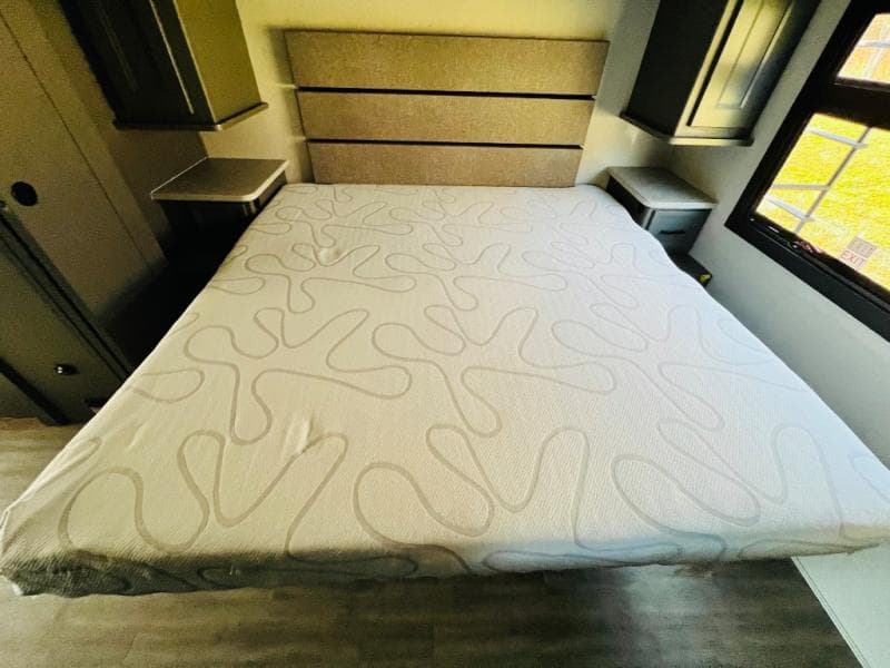 2024 Coachmen 2024 Coachmen Mirada - thumbnail 52