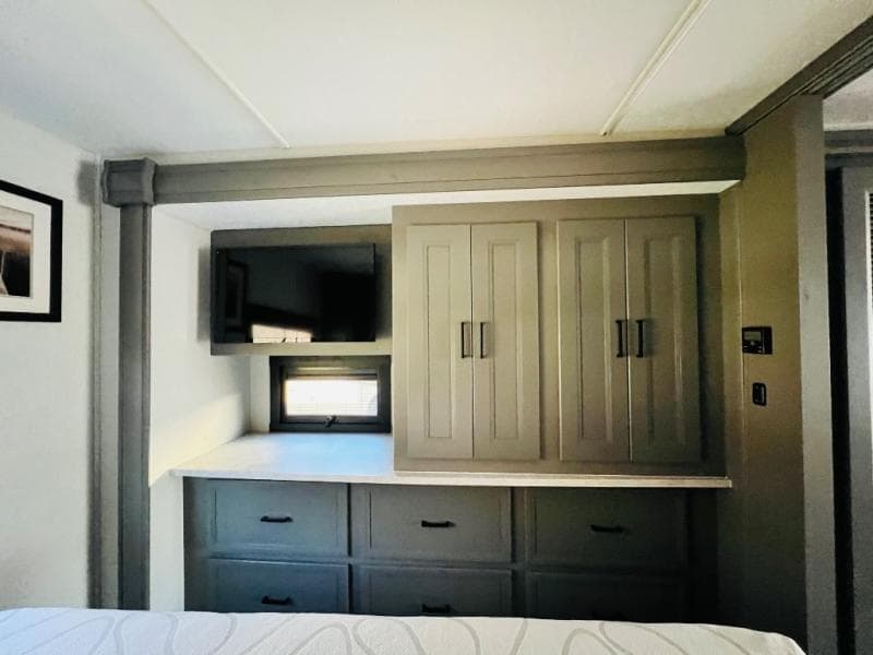 2024 Coachmen 2024 Coachmen Mirada - thumbnail 54