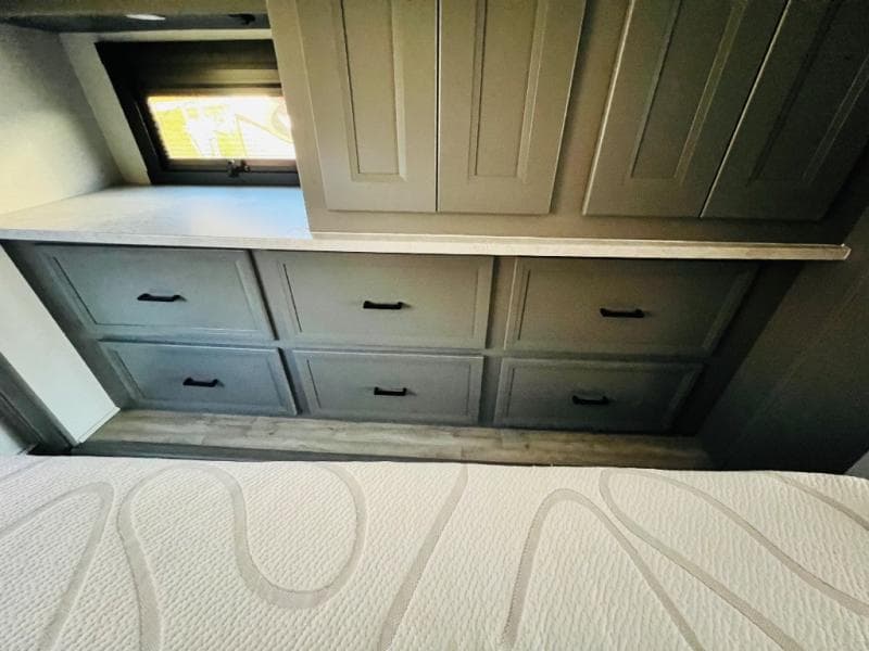 2024 Coachmen 2024 Coachmen Mirada - thumbnail 56