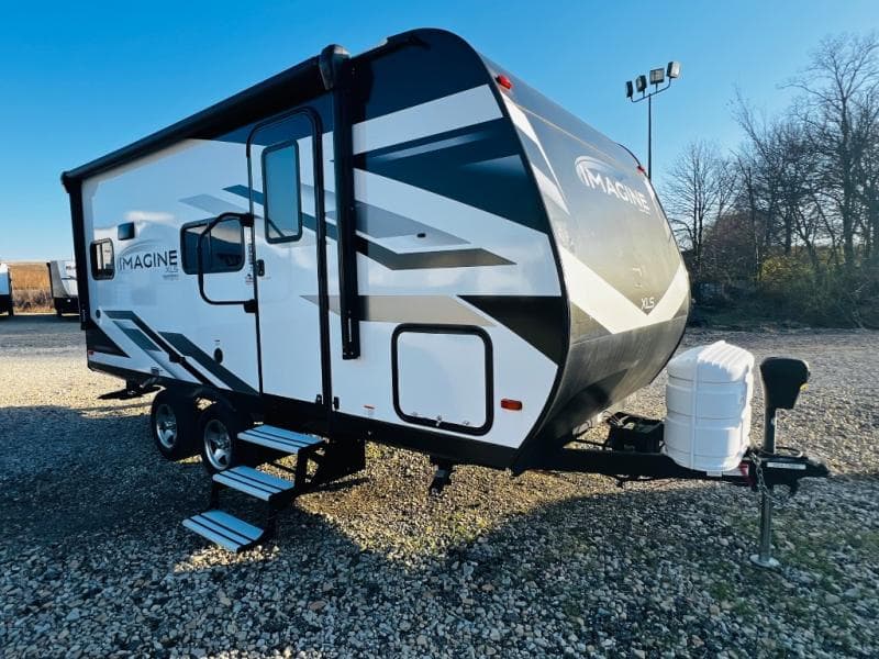 2024 Grand Design Imagine XLS 17MKE