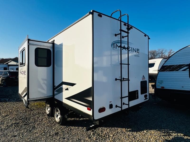 2024 Grand Design 2024 Grand Design Imagine XLS - thumbnail 6