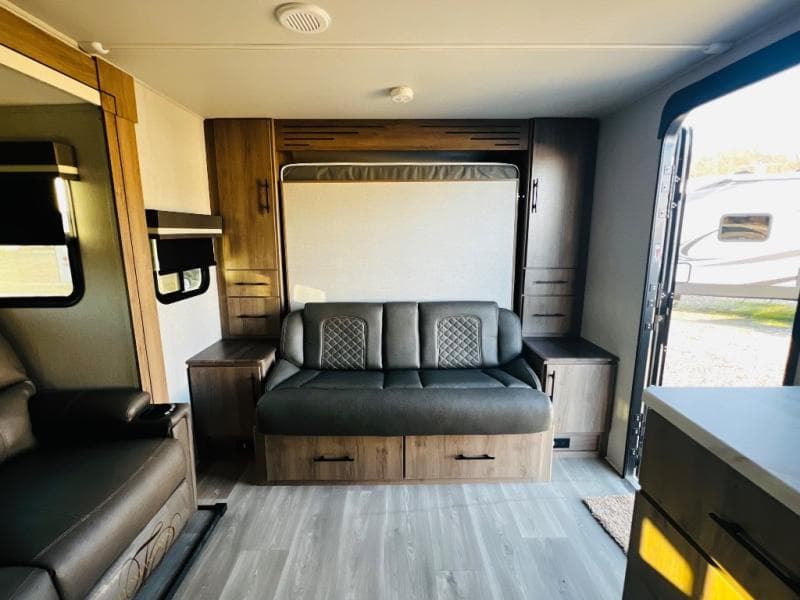 2024 Grand Design 2024 Grand Design Imagine XLS - thumbnail 12