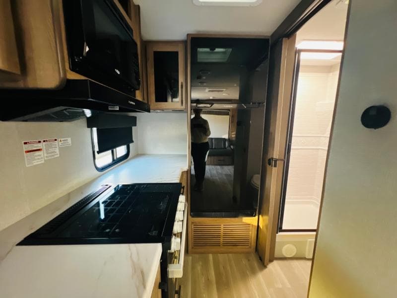 2024 Grand Design 2024 Grand Design Imagine XLS - thumbnail 22