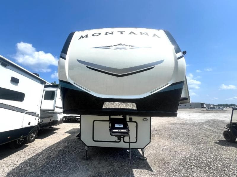 2021 Keystone 2021 Keystone Montana - thumbnail 5