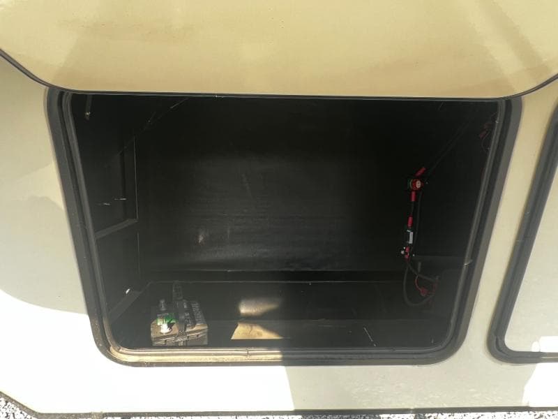 2021 Keystone 2021 Keystone Montana - thumbnail 16