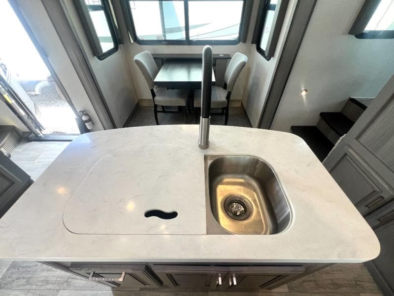 2021 Keystone 2021 Keystone Montana - thumbnail 33