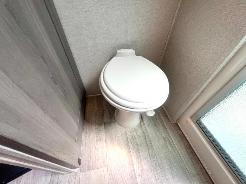 2021 Keystone 2021 Keystone Montana - thumbnail 54