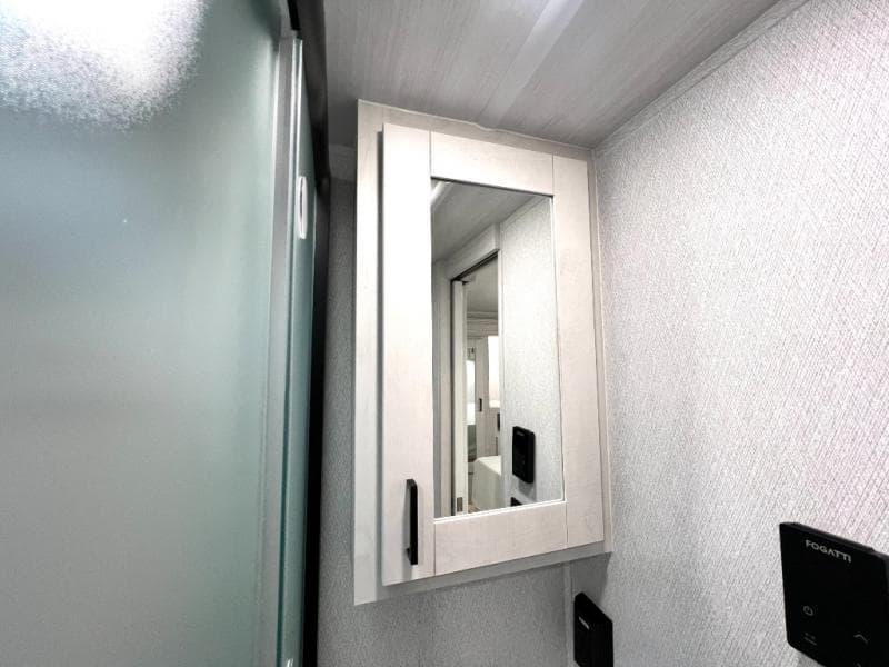 2024 East To West 2024 East To West Entrada - thumbnail 36