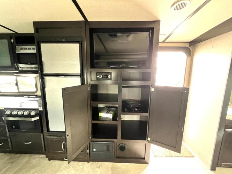 2020 Grand Design 2020 Grand Design Imagine - thumbnail 14