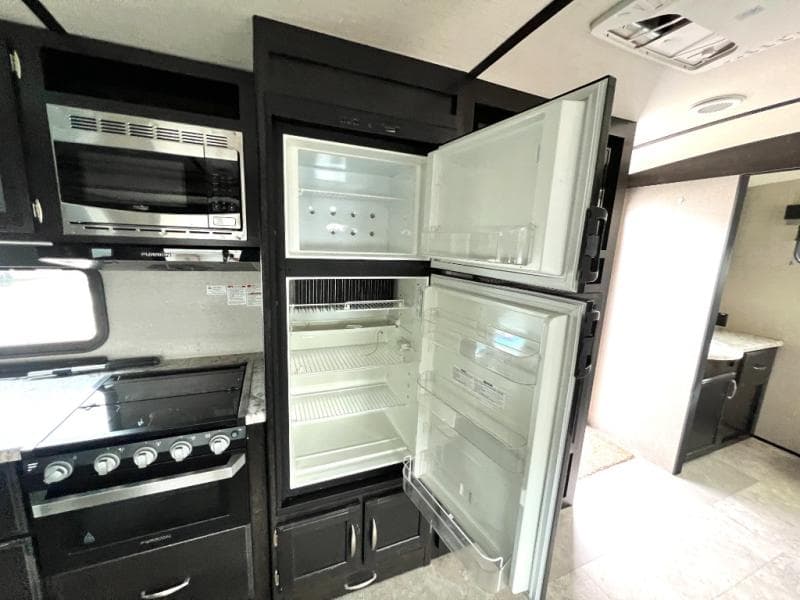 2020 Grand Design 2020 Grand Design Imagine - thumbnail 15