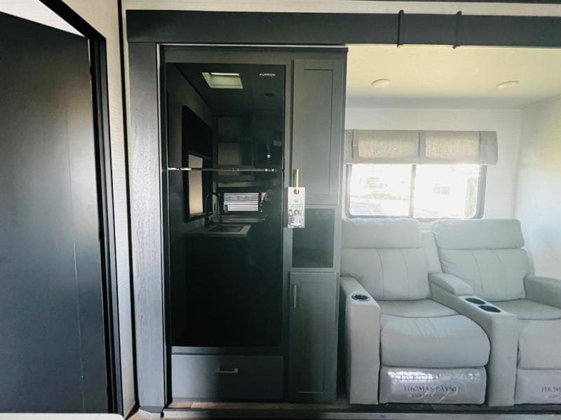 2026 Forest River 2026 Forest River Xlr Boost X Toy Hauler - thumbnail 19