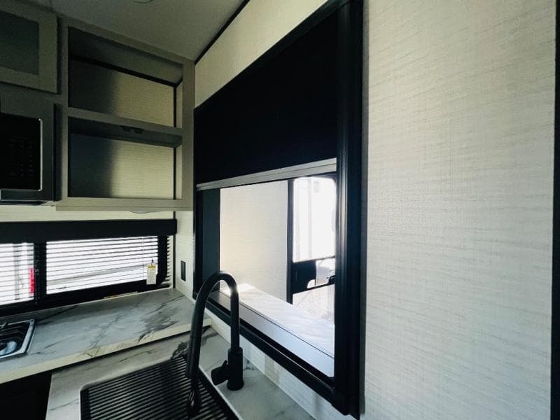 2026 Forest River 2026 Forest River Xlr Boost X Toy Hauler - thumbnail 22