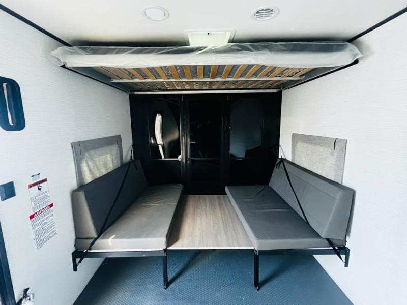 2026 Forest River 2026 Forest River Xlr Boost X Toy Hauler - thumbnail 24