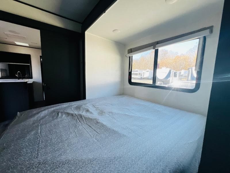 2026 Forest River 2026 Forest River Xlr Boost X Toy Hauler - thumbnail 33