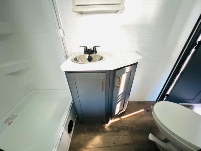 2026 Forest River 2026 Forest River Xlr Boost X Toy Hauler - thumbnail 37