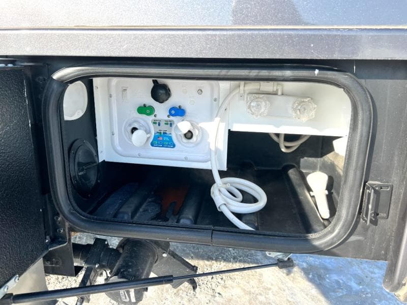 2024 Thor Motor Coach 2024 Thor Motor Coach Tiburon - thumbnail 14