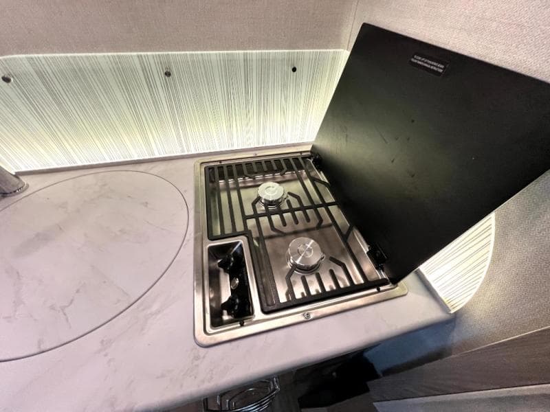 2024 Thor Motor Coach 2024 Thor Motor Coach Tiburon - thumbnail 34