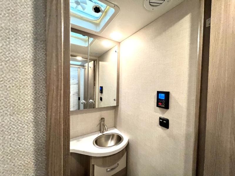 2024 Thor Motor Coach 2024 Thor Motor Coach Tiburon - thumbnail 39