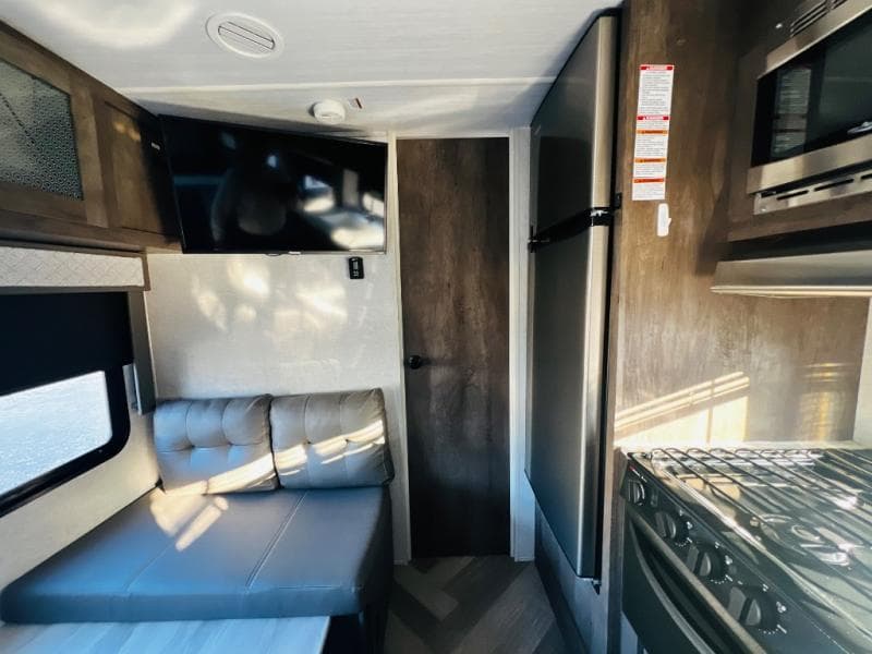 2020 Forest River 2020 Forest River Wildwood X-Lite - thumbnail 21