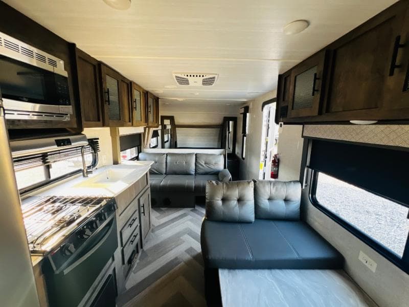 2020 Forest River 2020 Forest River Wildwood X-Lite - thumbnail 24